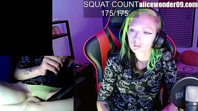 alicewonder09 online show from 09-24-25, 05:47