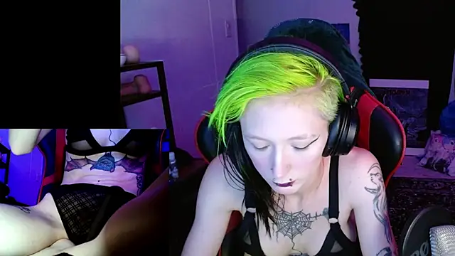 alicewonder09 online show from 11-05-25, 05:21