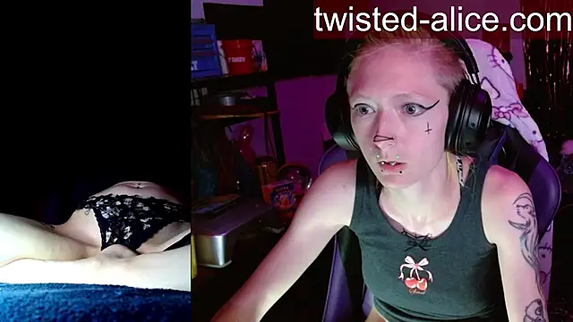 alicewonder09 online show from 05-24-26, 03:17