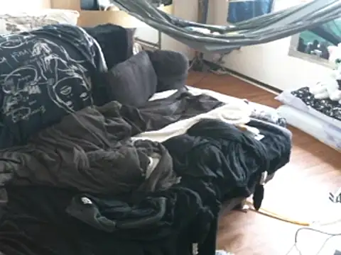 Snapshot of SpicyJoint chatting on 03-21-25, 12:50 SpicyJoint online show from 03-21-25, 12:50