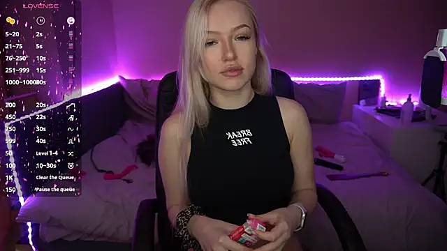 Snapshot of AmandaFiree chatting on 02-26-25, 07:02 AmandaFiree online show from 02-26-25, 07:02