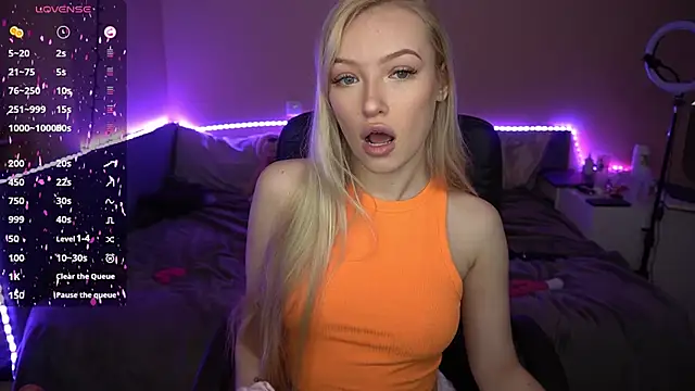 Snapshot of AmandaFiree chatting on 03-07-25, 07:19 AmandaFiree online show from 03-07-25, 07:19