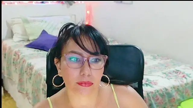 hottplay online show from 03-26-26, 09:24