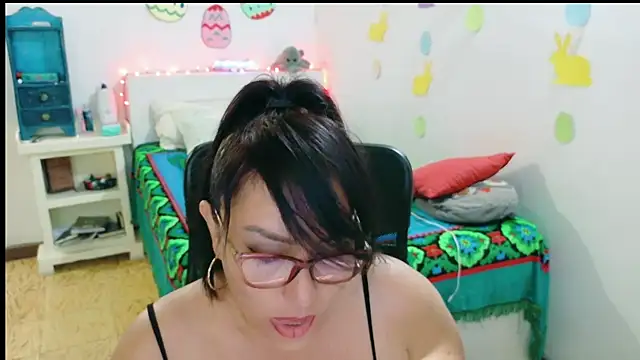 hottplay online show from 04-07-26, 05:37