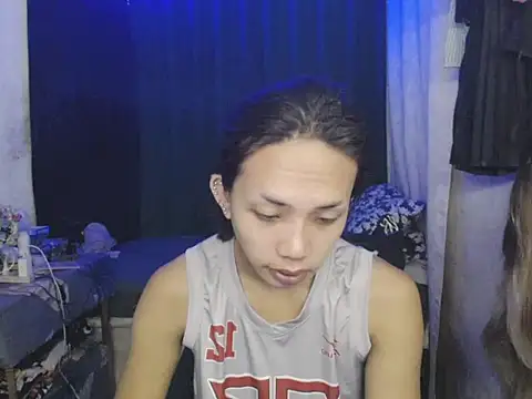 Snapshot of MirabelleNotch chatting on 04-26-26, 04:59 MirabelleNotch online show from 04-26-26, 04:59