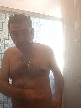 Snapshot of FernandoReuterG chatting on 01-13-26, 03:16 FernandoReuterG online show from 01-13-26, 03:16