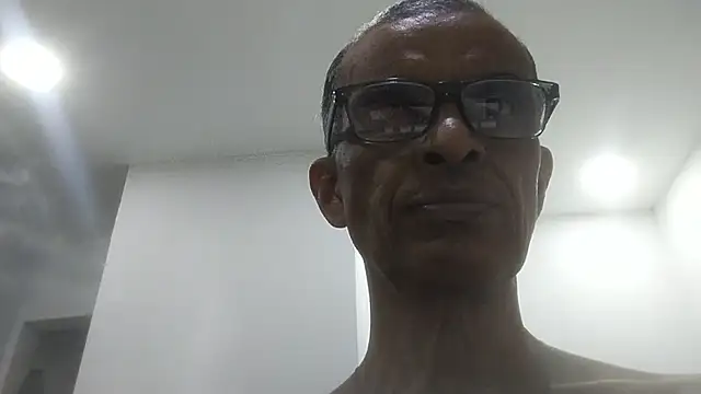 jrfm14 online show from 10-11-25, 03:46