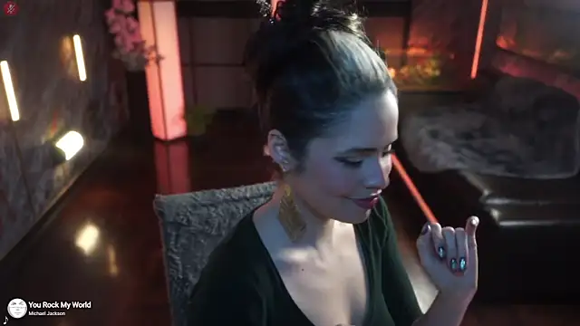 alessa goreng online show from 10-26-25, 09:53