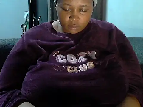 Sexy-queen99xx online show from 04-24-26, 07:27