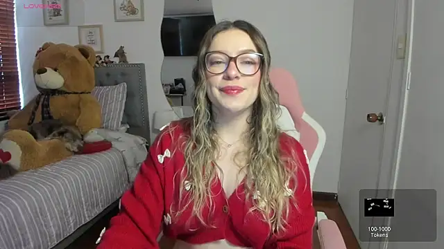 Snapshot of samysweet_8 chatting on 06-25-26, 01:05 samysweet 8 online show from 06-25-26, 01:05