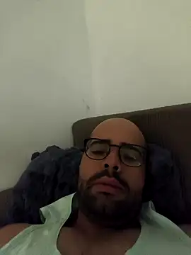 Snapshot of Gian7070 chatting on 02-11-26, 08:47 Gian7070 online show from 02-11-26, 08:47