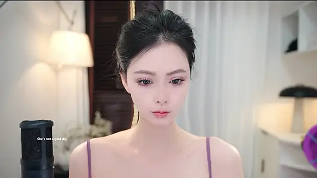 Ocean--Lili online show from 09-23-25, 02:13