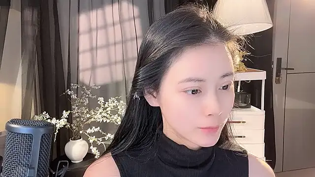 Ocean--Lili online show from 04-30-26, 02:13