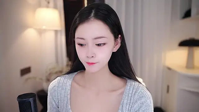 Ocean--Lili online show from 09-22-25, 02:12