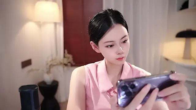 Ocean--Lili online show from 09-12-25, 02:17