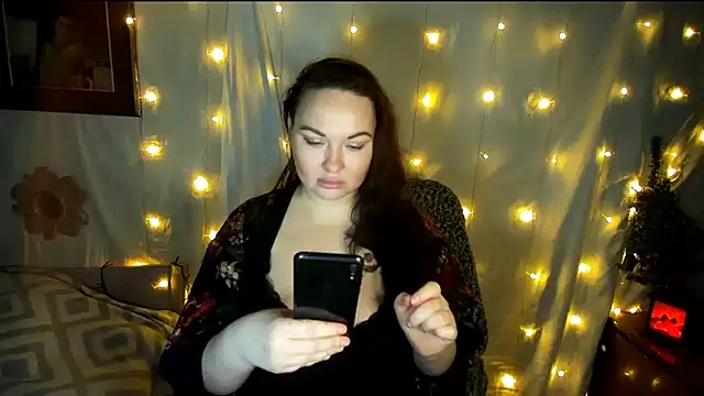 Snapshot of Victoria_Marks chatting on 12-05-24, 06:06 Victoria Marks online show from 12-05-24, 06:06