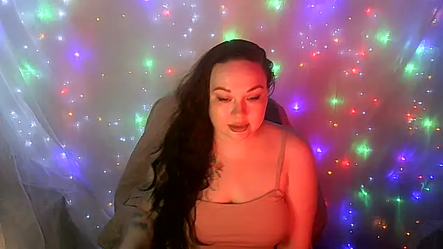 Victoria Marks online show from 06-12-26, 01:36