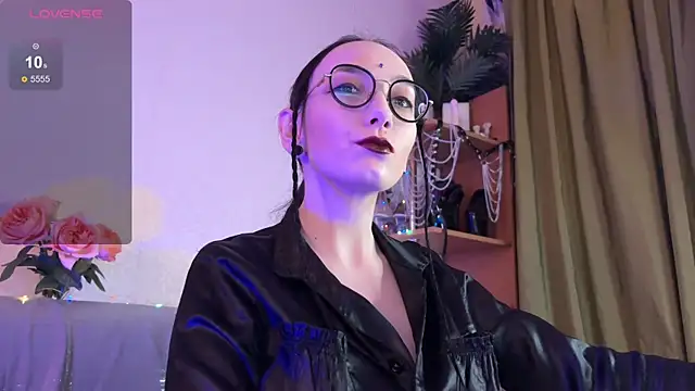 Snapshot of Jinhee_Noir chatting on 12-02-25, 12:18 Jinhee Noir online show from 12-02-25, 12:18