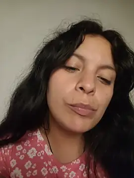 Snapshot of ZaraHoney chatting on 10-11-25, 06:25 ZaraHoney online show from 10-11-25, 06:25