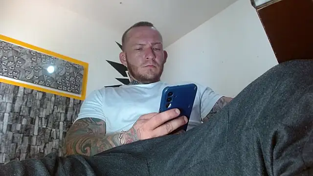 stripnolimits online show from 10-23-25, 04:38