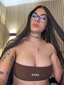 Sarasanders 4 online show from 03-13-26, 01:54