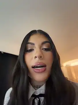 Sarasanders 4 online show from 03-17-26, 12:13