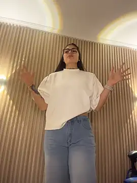 Snapshot of Sarasanders_4 chatting on 02-23-26, 04:47 Sarasanders 4 online show from 02-23-26, 04:47