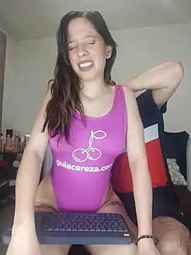 Snapshot of Isaandysex2428 chatting on 10-07-25, 01:17 Isaandysex2428 online show from 10-07-25, 01:17