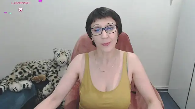 Ammillia online show from 01-21-25, 10:51