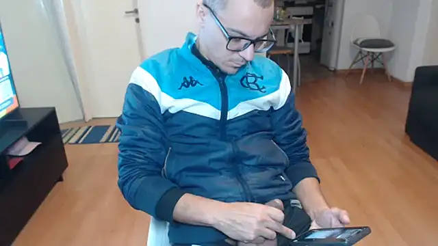 guachin hunk online show from 06-19-26, 11:09