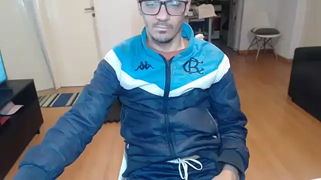 guachin hunk online show from 06-15-26, 09:47