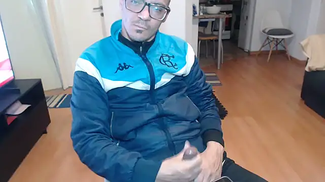 guachin hunk online show from 06-21-26, 11:10