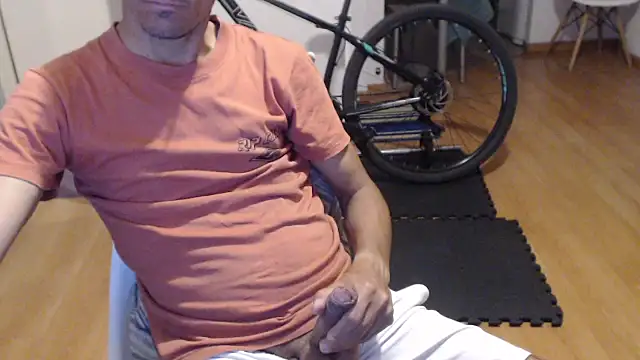 guachin hunk online show from 11-22-25, 06:56