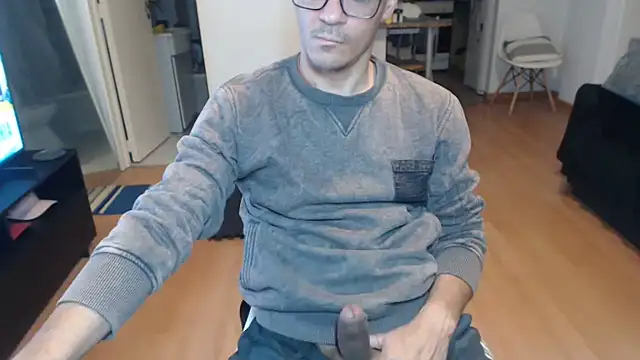 guachin hunk online show from 06-28-26, 01:01