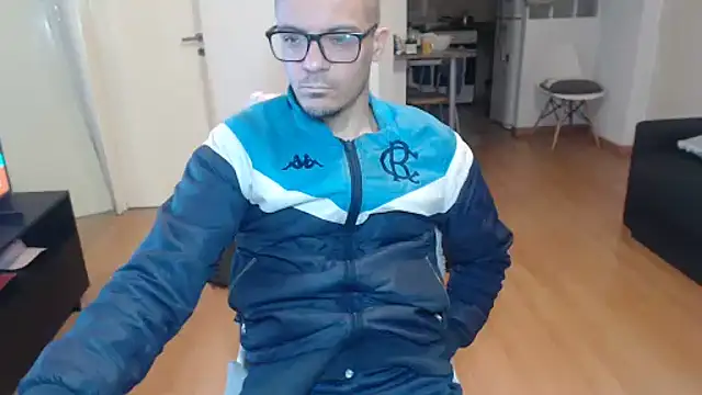 guachin hunk online show from 06-10-26, 03:30