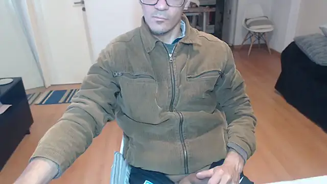 guachin hunk online show from 07-05-26, 04:19