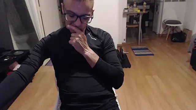 guachin hunk online show from 04-07-26, 03:19