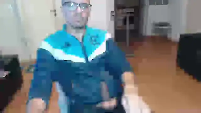 guachin hunk online show from 06-05-26, 03:22