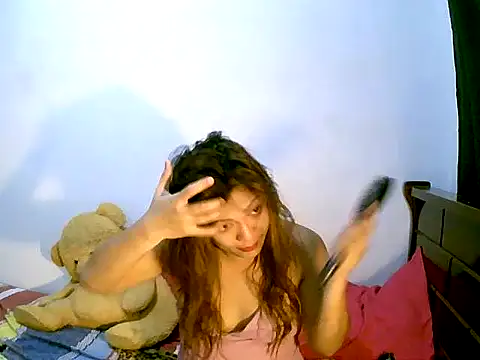 Snapshot of sweetvirginia01 chatting on 03-17-25, 11:46 sweetvirginia01 online show from 03-17-25, 11:46