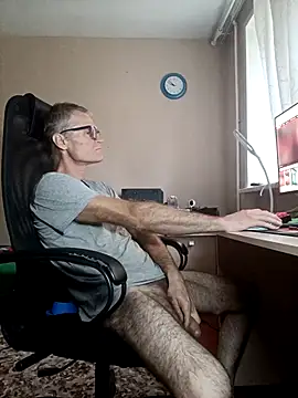 Snapshot of sergeysas chatting on 09-21-25, 03:11 sergeysas online show from 09-21-25, 03:11
