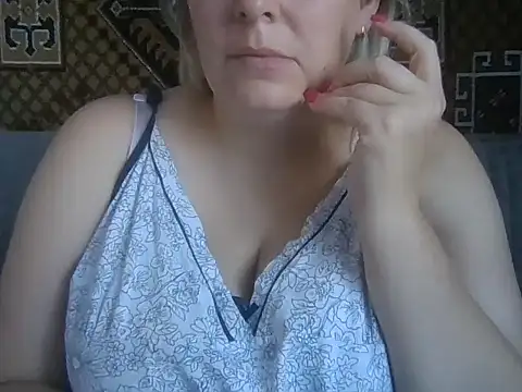 Diana Britt online show from 09-12-25, 06:02