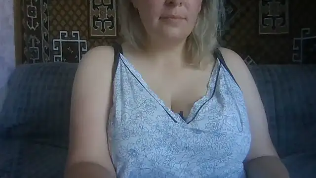 Diana Britt online show from 06-25-26, 07:57