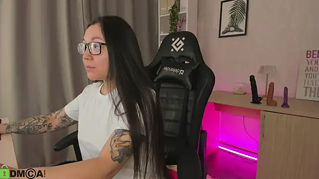 gentle muse online show from 02-25-26, 12:00