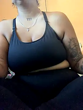 Madsion23 online show from 10-14-25, 08:37