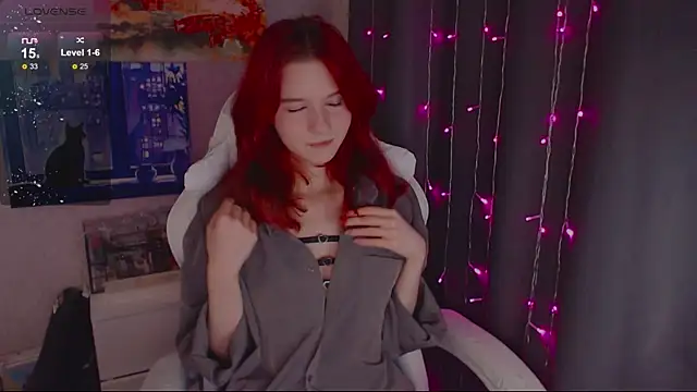 mslilunicorn online show from 12-14-25, 07:08