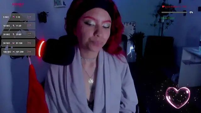 Snapshot of dinamita_Blair chatting on 09-20-25, 04:28 dinamita Blair online show from 09-20-25, 04:28