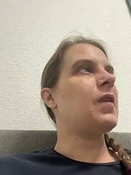 LadyChantale online show from 05-10-26, 04:38