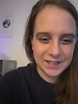 LadyChantale online show from 04-11-26, 06:54