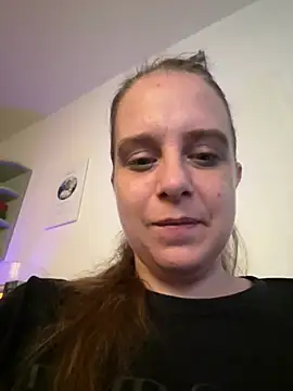 LadyChantale online show from 05-03-26, 06:18