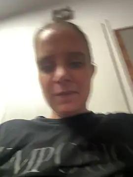 LadyChantale online show from 05-16-26, 04:55